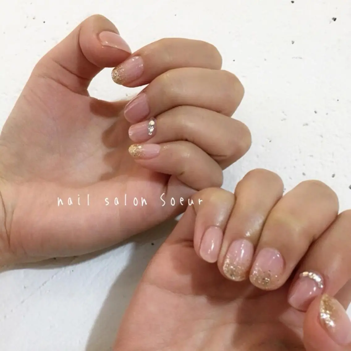 ネイル ジェルネイル ゴールド キラキラネイル ラメ(グリッター) ラメグラデーション nail salon Soeurのネイルデザイン