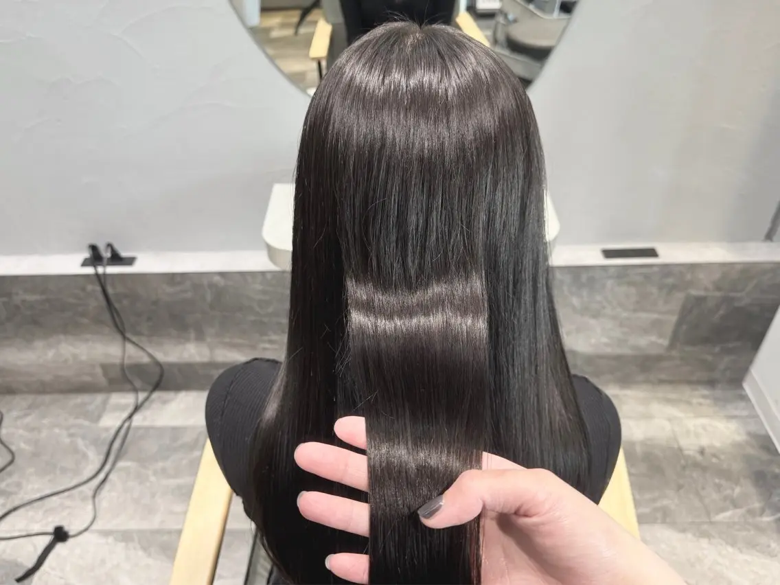 カット＋最高級ミルボン5Step トリートメント ＋5分ヘッドスパの写真