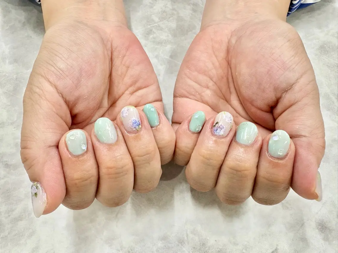 ネイル Nail& Eyelashパレスのネイルデザイン