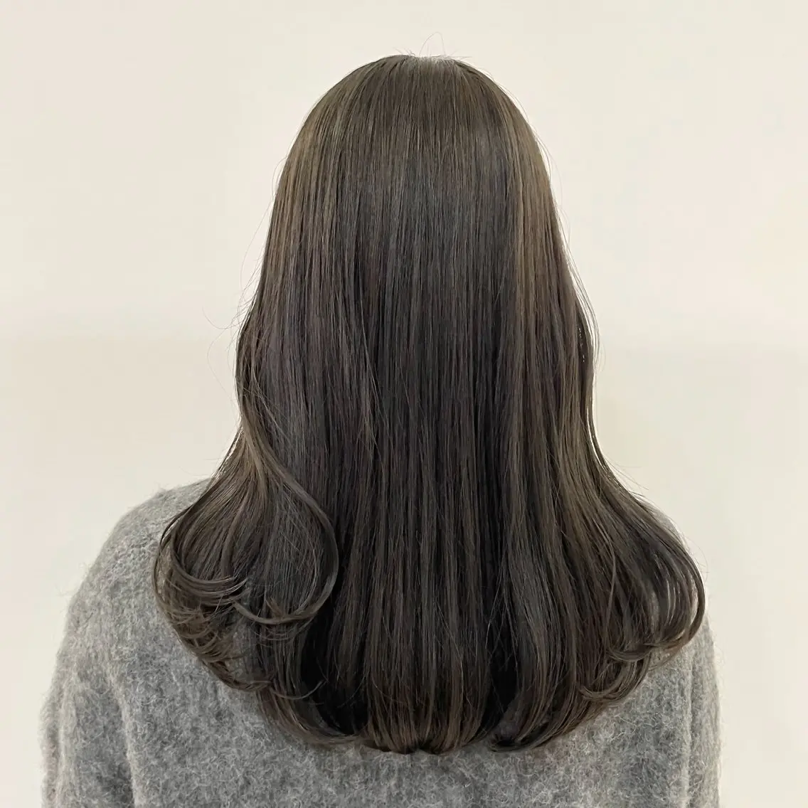 セミロング カラー グレージュ オリーブグレージュ オリーブグレー オレンジ ベージュ🤎透明感 カラー🤎anriのヘアスタイル