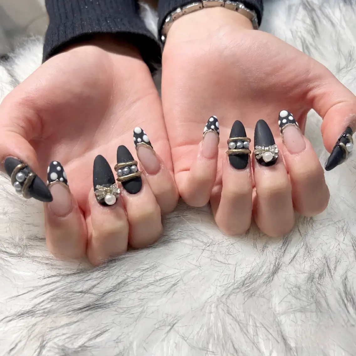 ロング ハンドネイル mao .のネイルデザイン