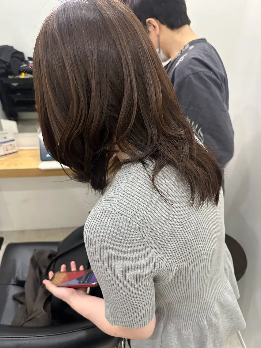 セミロング カラー カット ヘアカラー トリートメント レイヤー/ナチュラル 💐nao.のヘアスタイル
