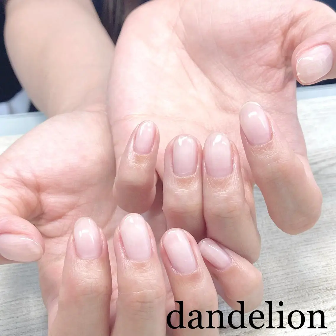 ネイル ハンドネイル ハンドケア dandelion ダンデライオンのネイルデザイン