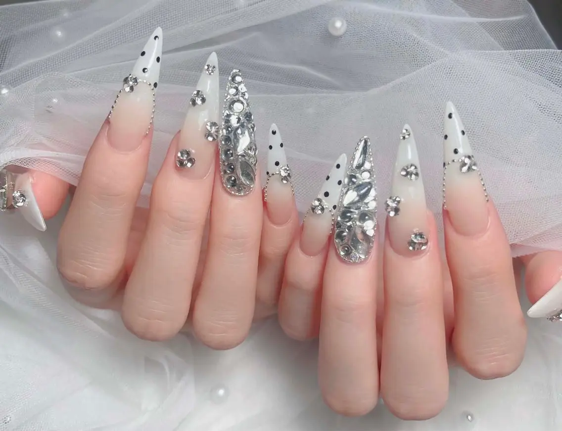 ネイル アートネイル 韓国ネイル 持ち込み ワンホンネイル ハンドネイル Lenie Nail Salonのネイルデザイン