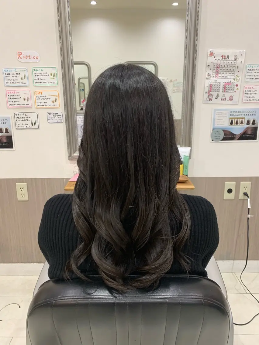 ロング カットモデル🌟 /坂口 ゆかのヘアスタイル