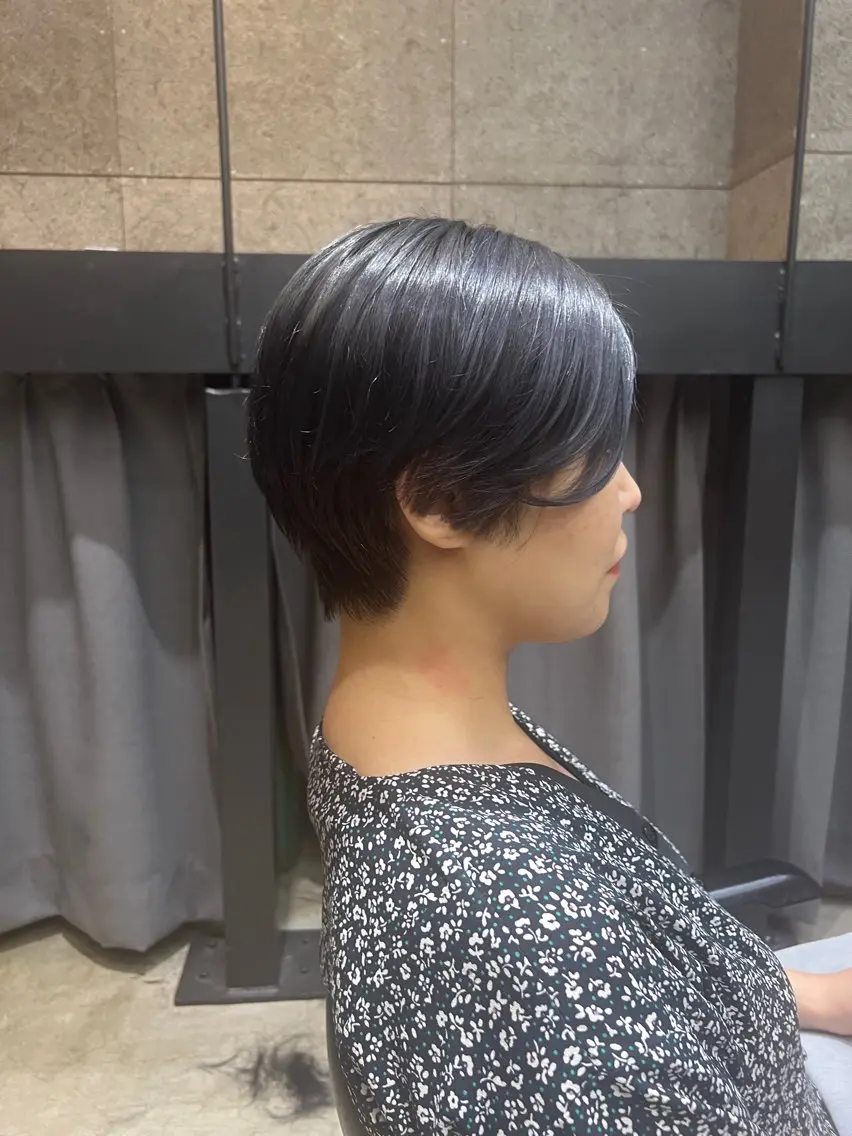 ショート 柔め透明感血色カラー 暖色/レイヤー/ゆいのヘアスタイル