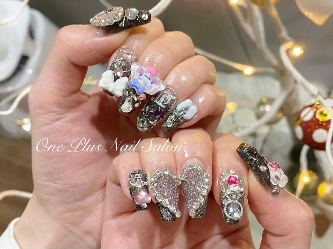 ロング ネイル One Plus Nail Salonのネイルデザイン