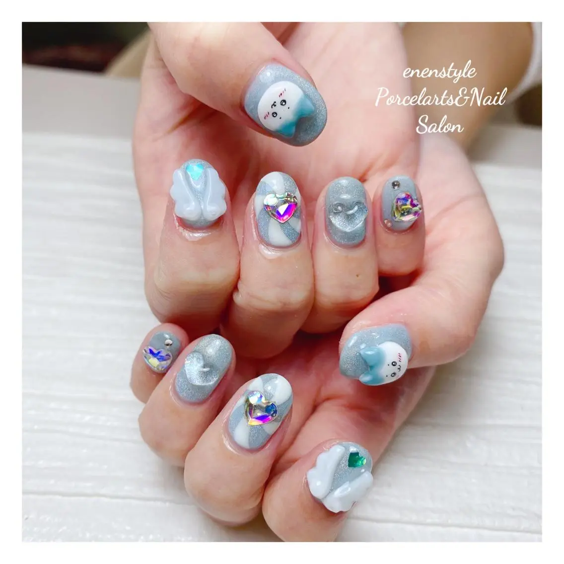 ミディアム ネイル 🐾enen style 🐾のネイルデザイン