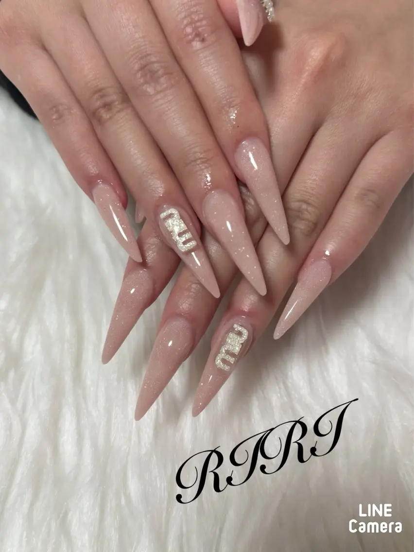 ネイル ジェルネイル ラメ(グリッター) ロングネイル スカルプネイル シンプルネイル ハンドネイル riri オーナーのネイルデザイン