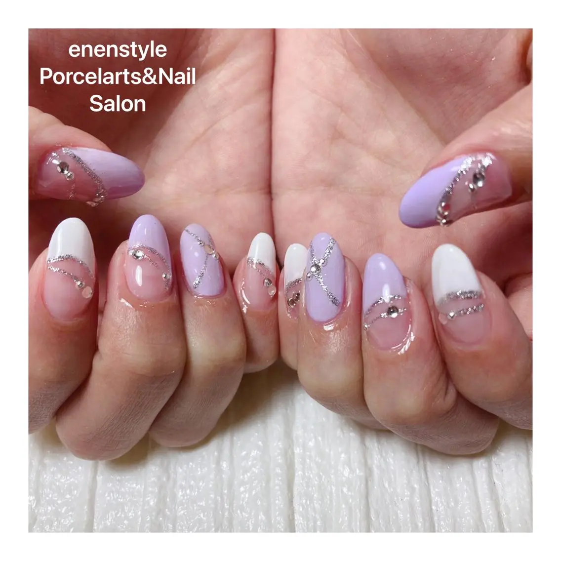 ミディアム ネイル ハンドネイル 🐾enen style 🐾のネイルデザイン