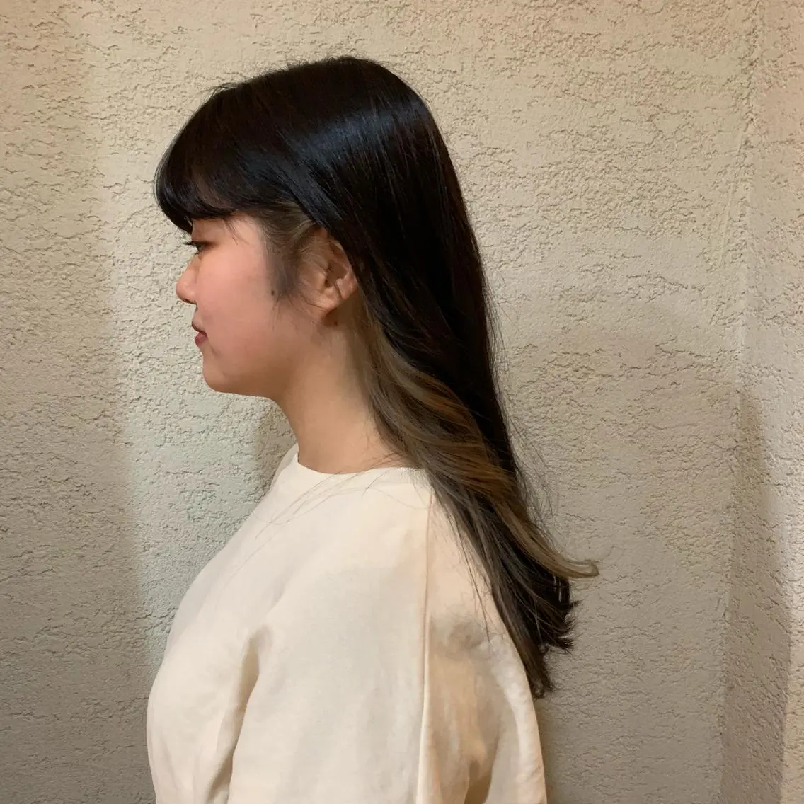 ロング カラー ヘアアレンジ ベージュカラー オルチャンヘア ヘアカラー トリートメント 韓国×髪質改善特化 💍maki💍のヘアスタイル