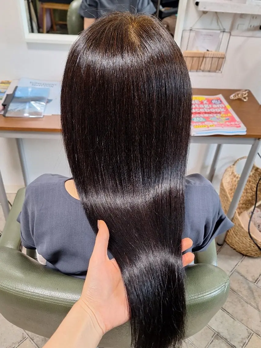 😖【白髪染めでお悩みの方】ヘナカラー+潤いシルク+シャンプー+スパ🙌💆‍♀️の写真