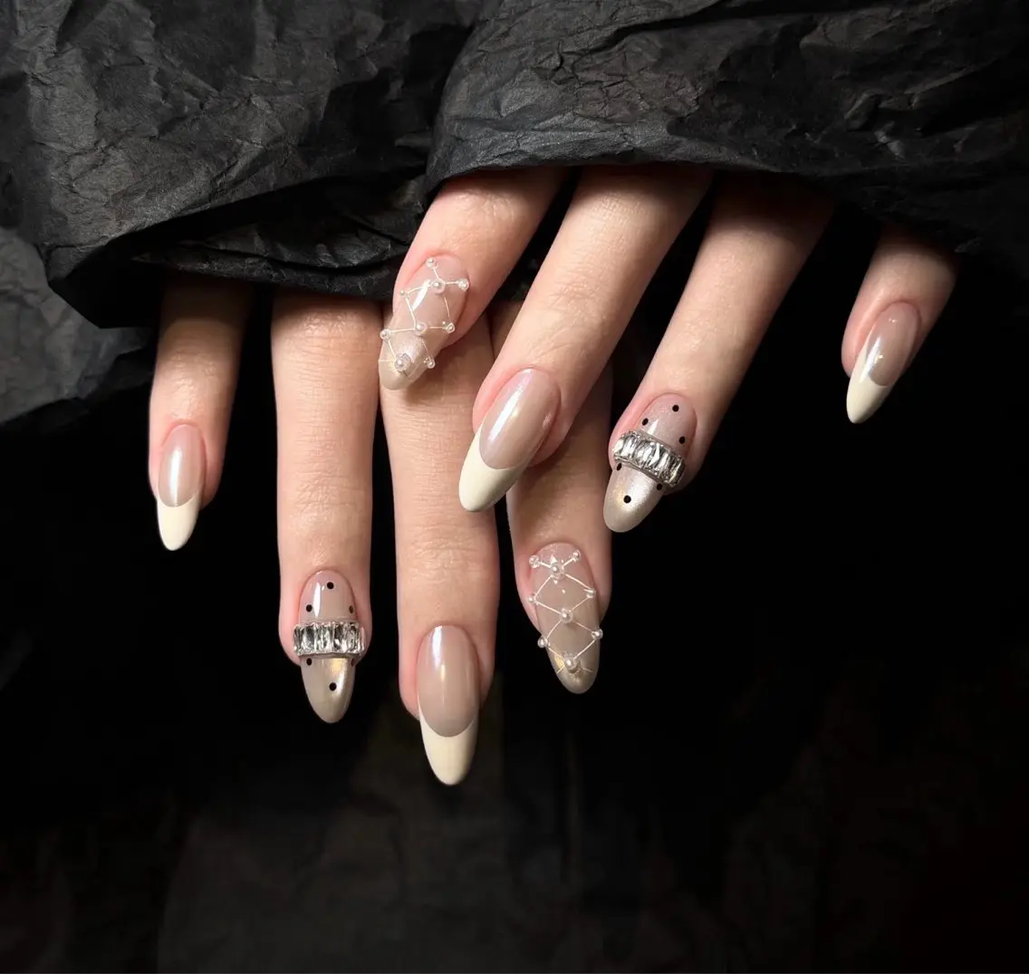 ネイル Nailsalon グリンのネイルデザイン