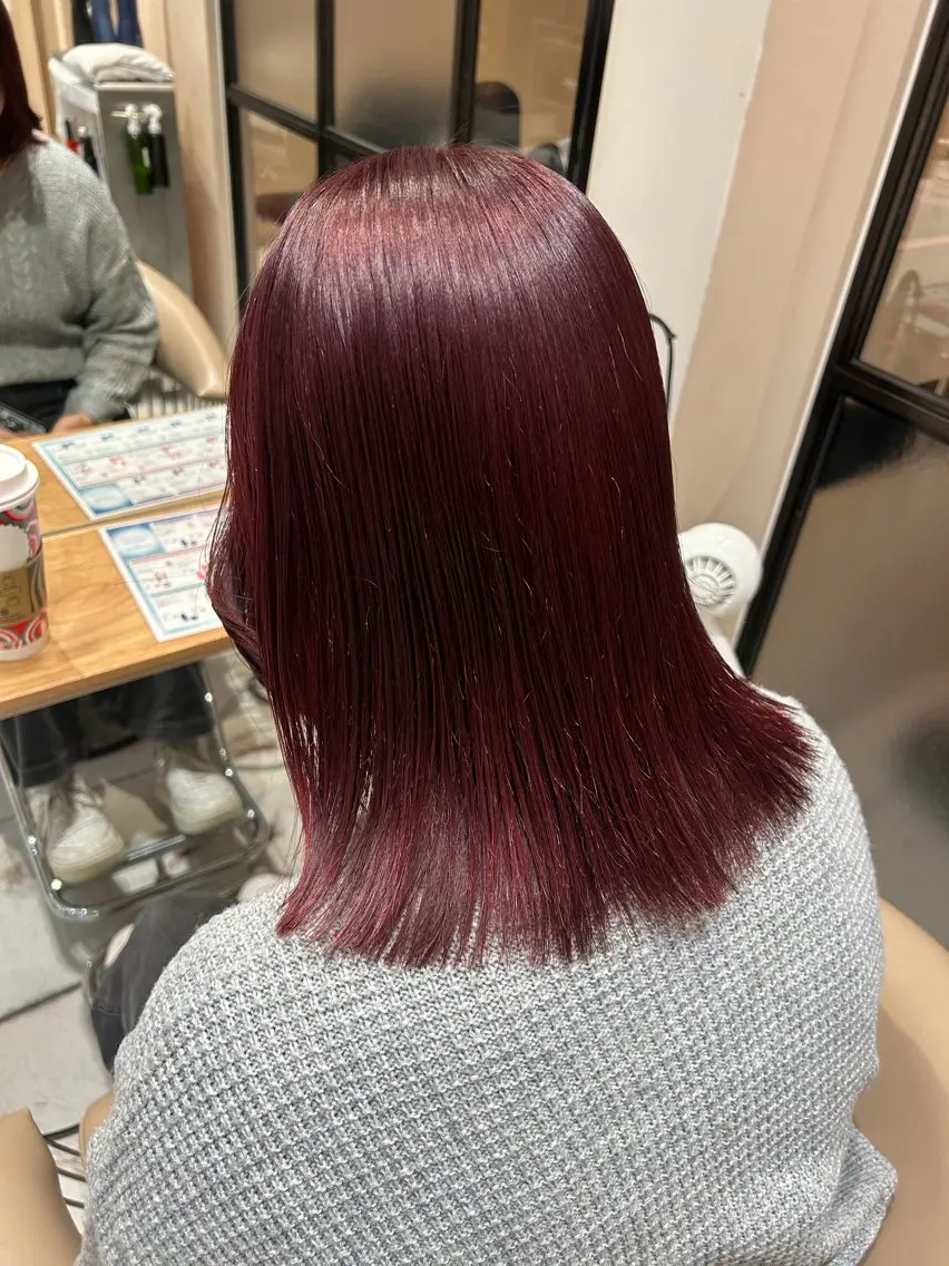 ミディアム カラー 玉城 琴音のヘアスタイル