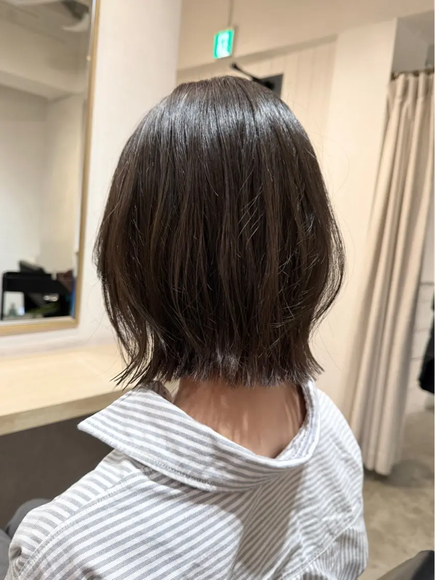 ミディアム 伊藤 まみのヘアスタイル