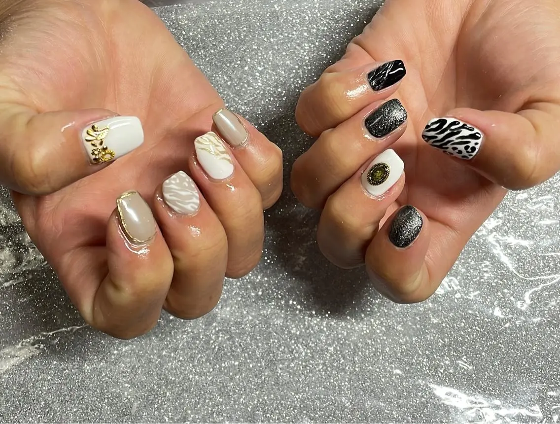 ネイル ハンドネイル VIERU 🌈🎀💖のネイルデザイン
