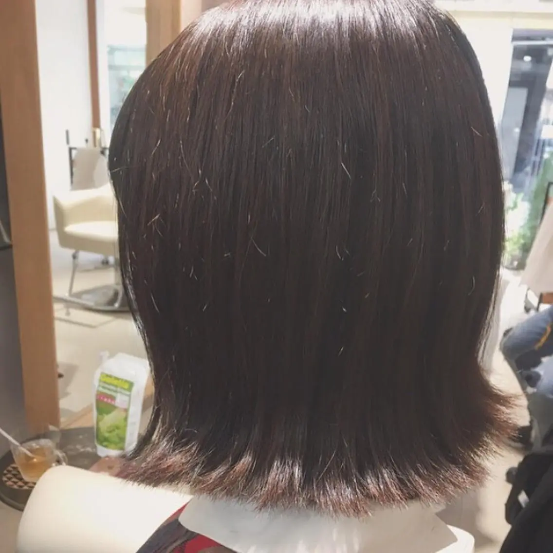 ミディアム 切りっぱなしボブ ボブ 外ハネヘア 安永 涼のヘアスタイル