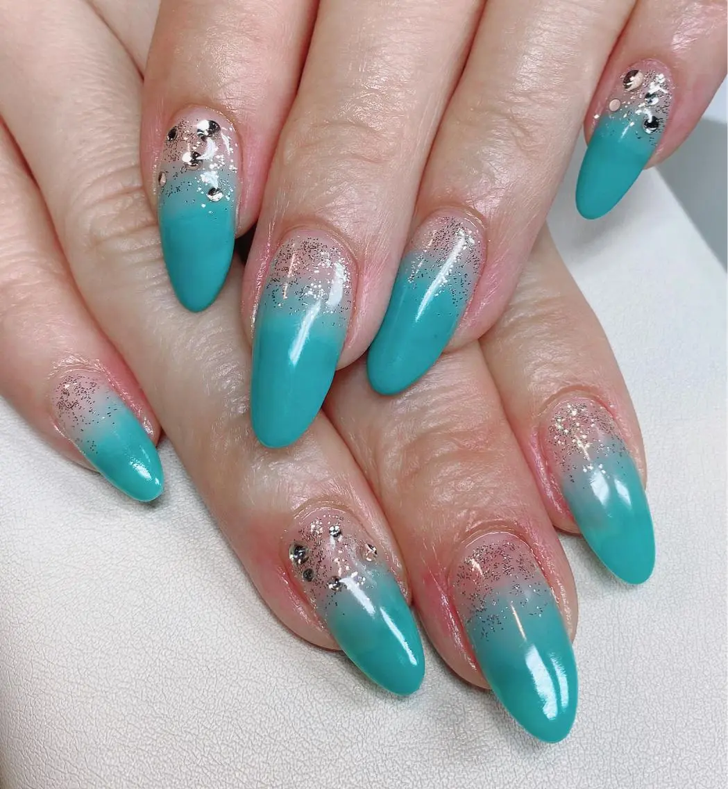 ネイル ニュアンスネイル🌈 MYU Nailsのネイルデザイン