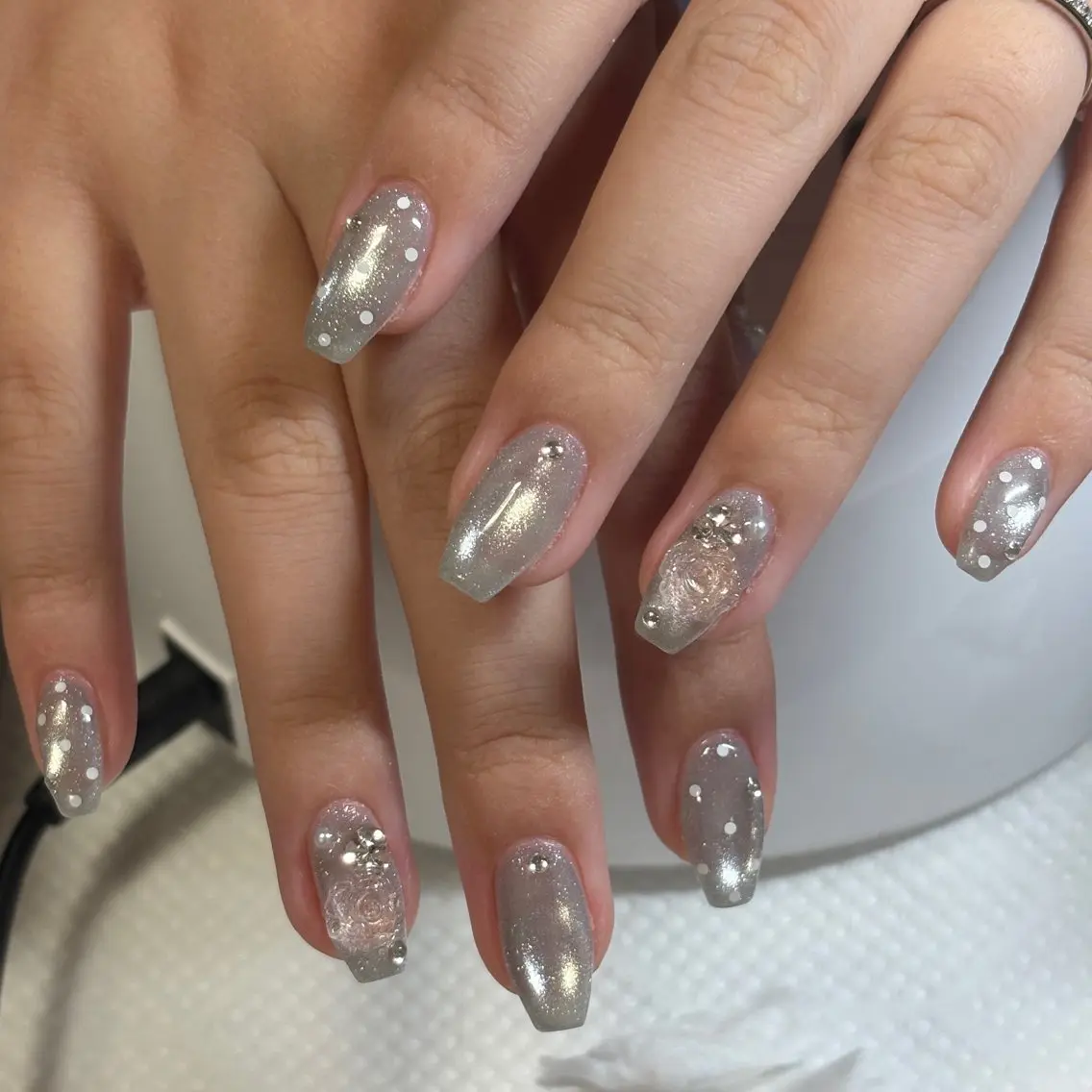 ネイル ハンドネイル Zirnail🩶 Miyuuのネイルデザイン