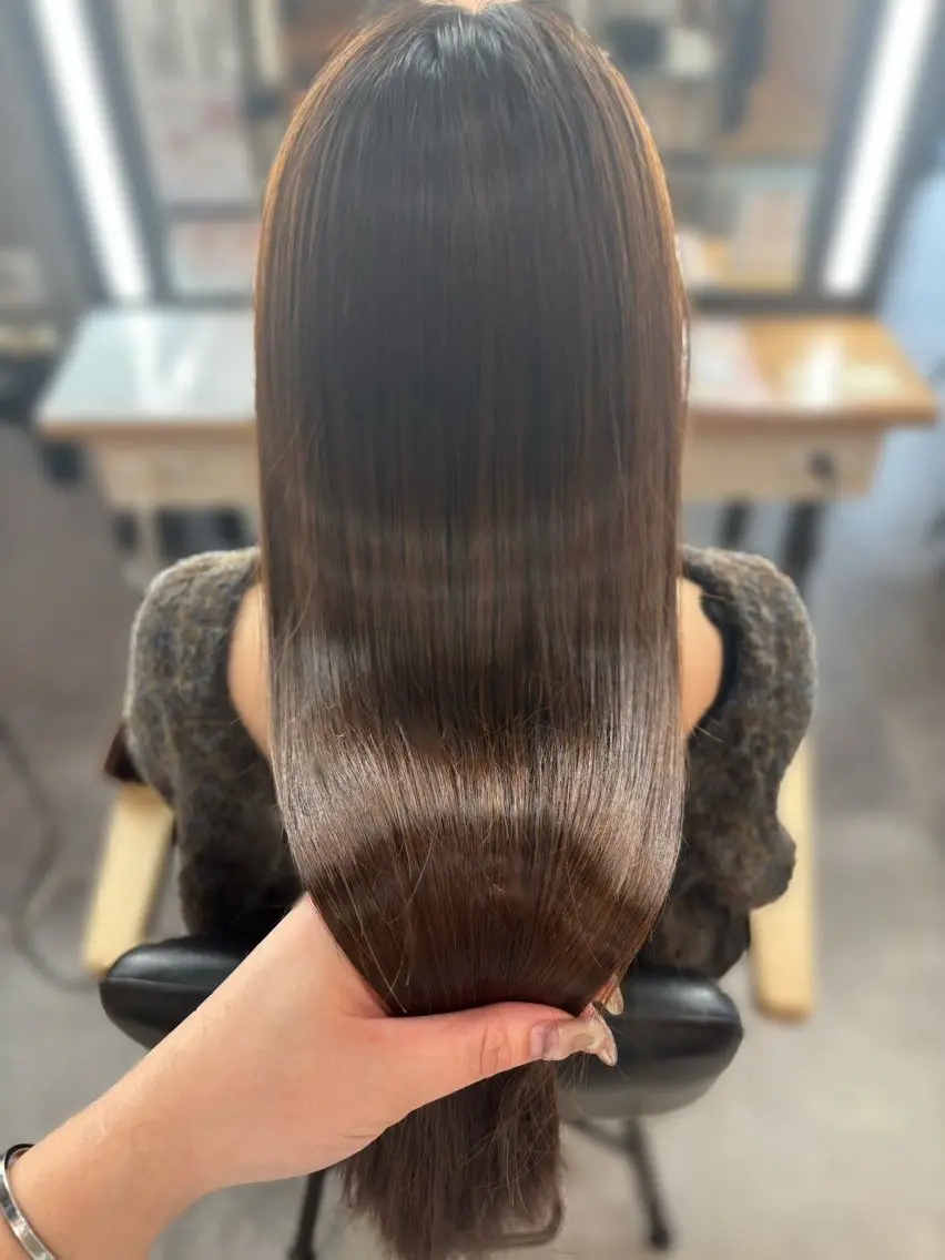 ロング 酸性ストレート カット 縮毛矯正 TAKAHASHI REIKAのヘアスタイル