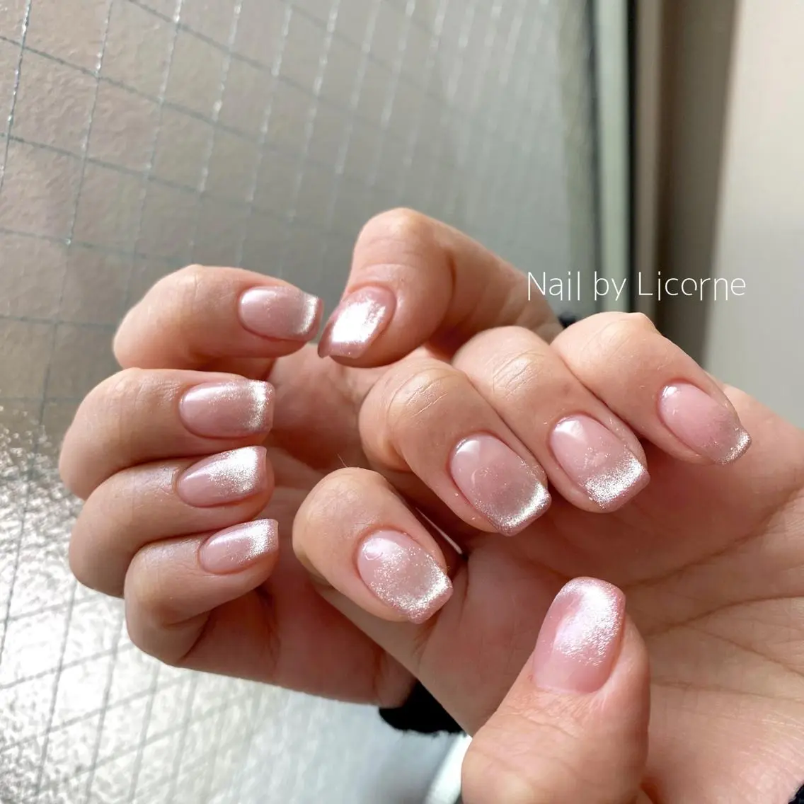ネイル アートネイル オーロラネイル フレンチネイル 氷ネイル・うるうるネイル マグネットネイル ハンドネイル Nail by Licorneのネイルデザイン