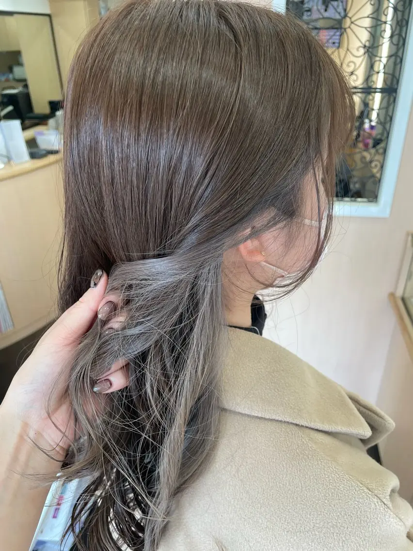 ロング カラー ベージュカラー インナーカラー カット ヘアカラー トリートメント Joliefille 高石店　かすみのヘアスタイル