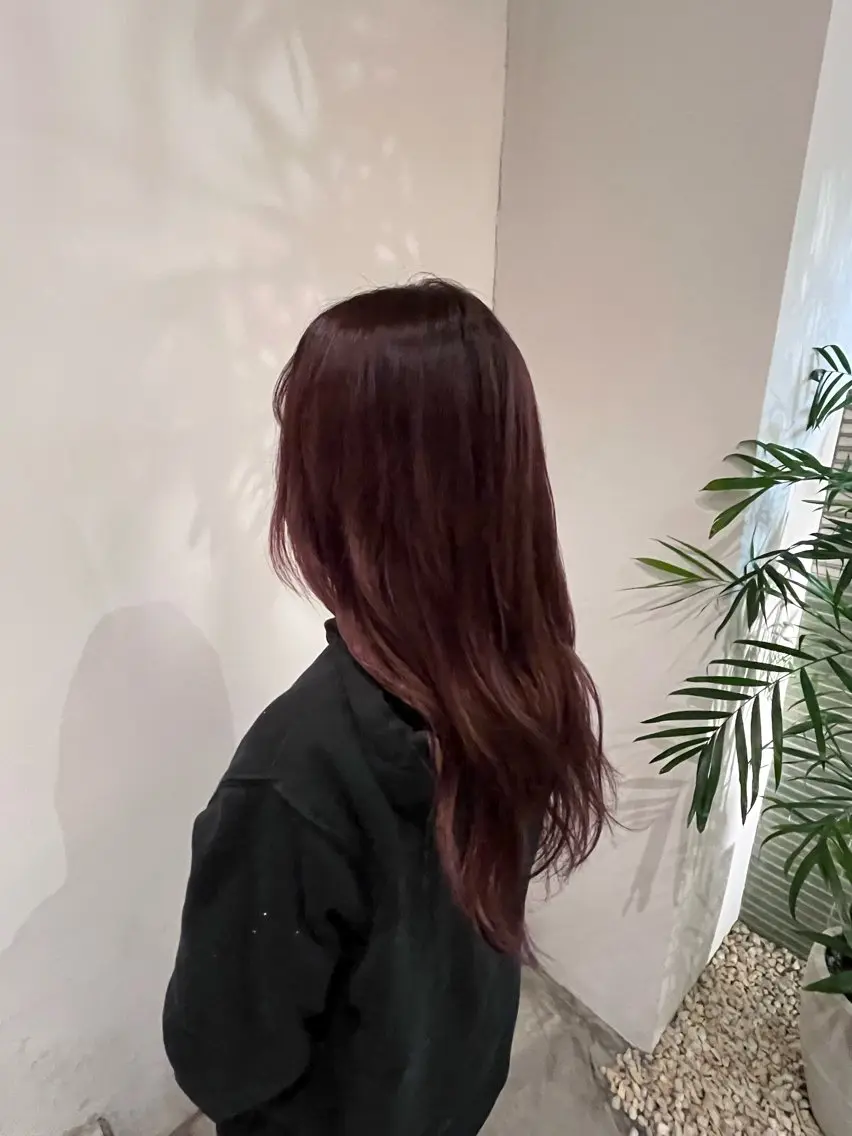 セミロング カラー ブラウンカラー ピンクカラー ピンクブラウン あいこ .のヘアスタイル