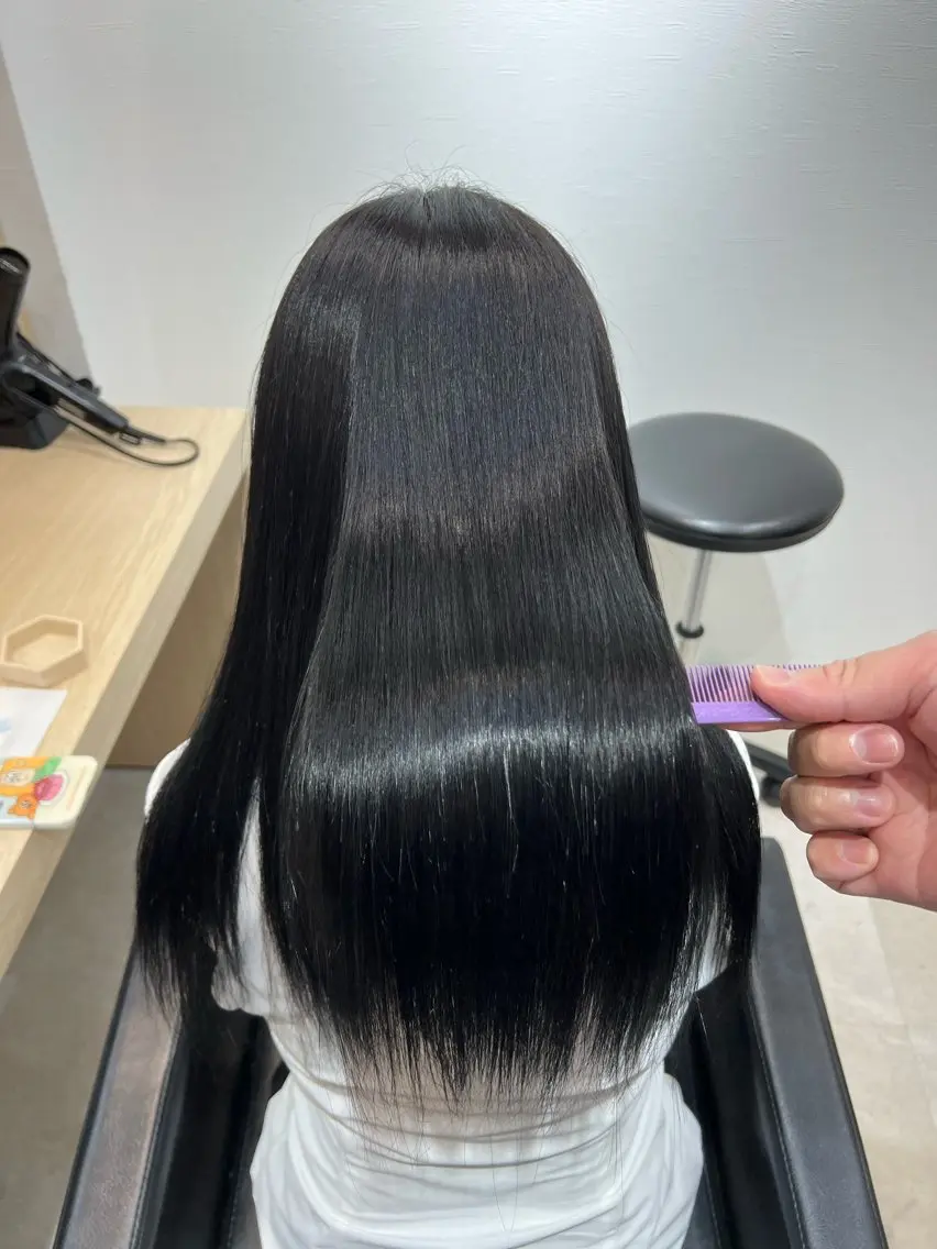 ロング カラー きはね 💚のヘアスタイル