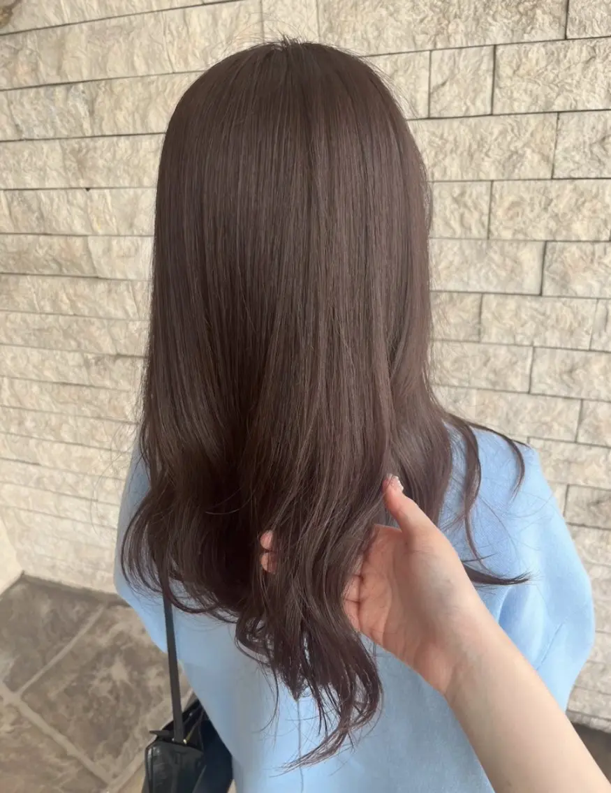 ロング カット ヘアカラー トリートメント 透明感カラー／ 艶感カラー／RAMUのヘアスタイル