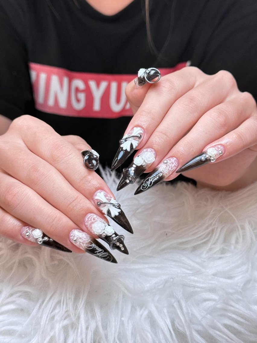 ネイル ハンドネイル Jenn Nail Salonのネイルデザイン