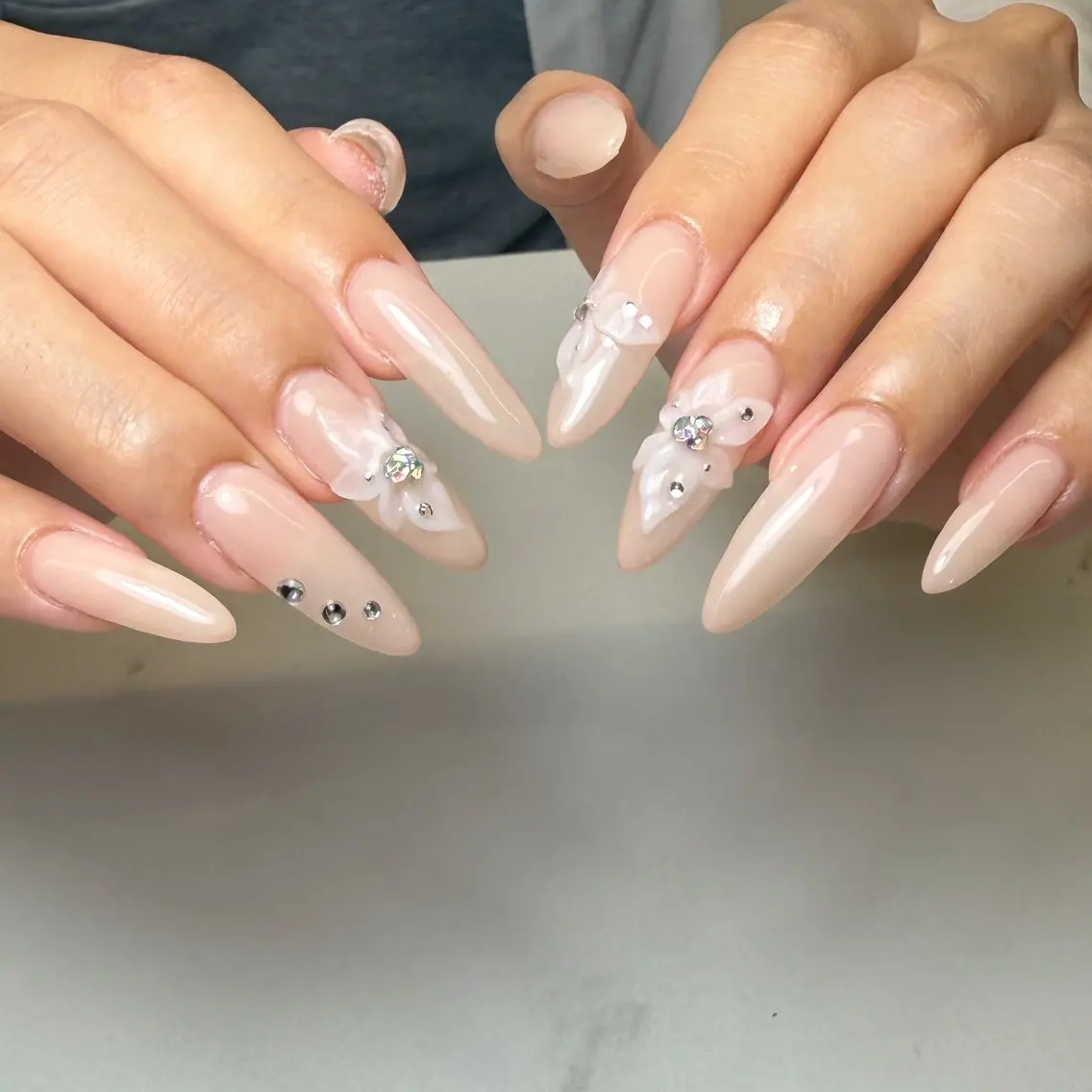 ネイル mau🩵 堺筋本町nailのネイルデザイン