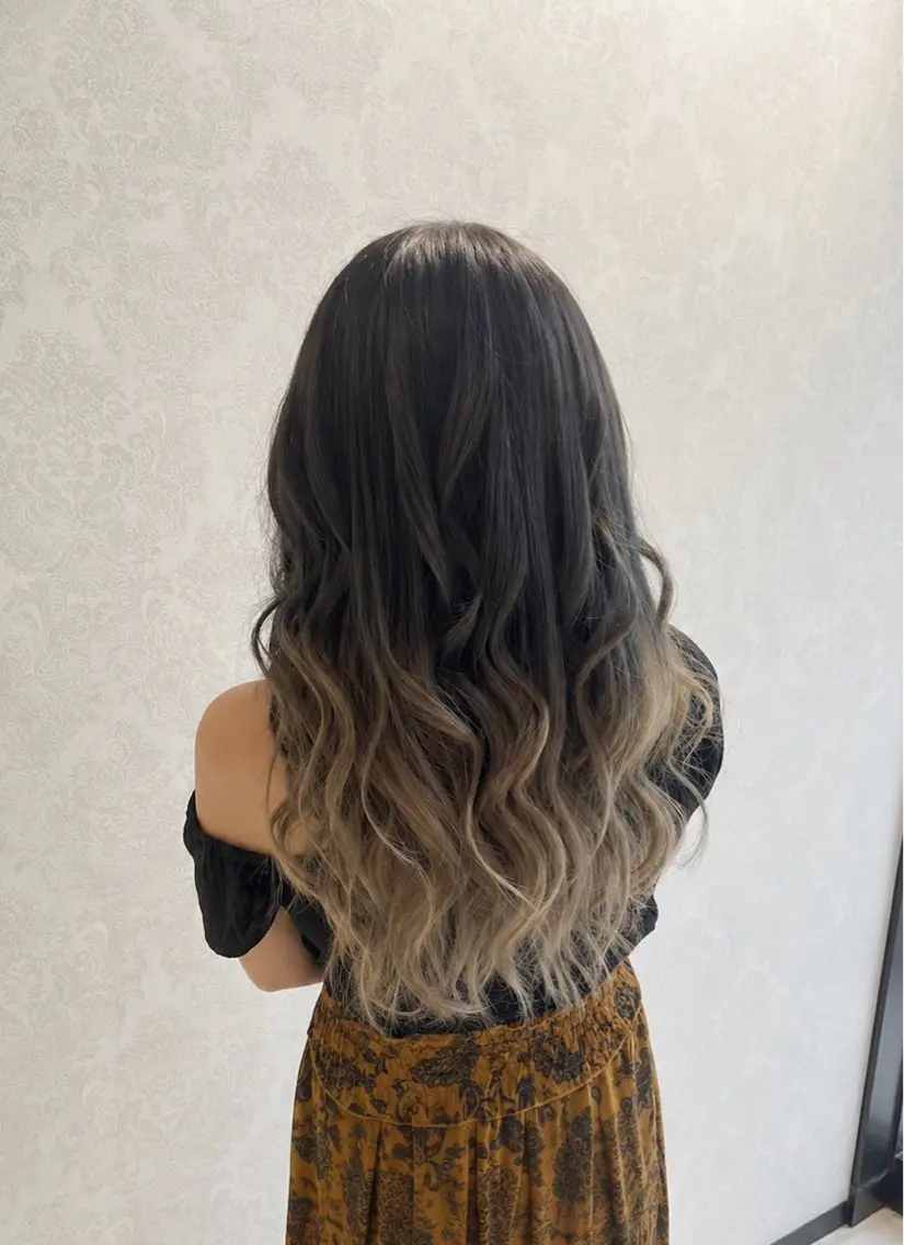 グラデーションカラー🌈 ✖️ カット✂️ ✖️ 保護トリートメント✨の写真
