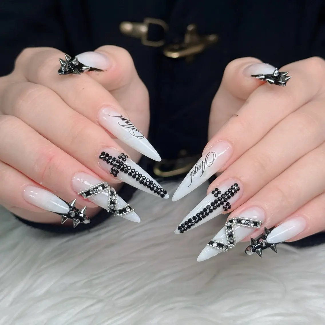 ネイル フットネイル フレンチネイル グラデーション 韓国ネイル ロングネイル ハンドネイル Hani Nail Salonのネイルデザイン
