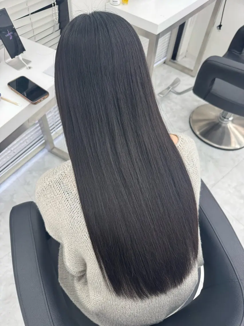 ロング トリートメント noa🎀美髪縮毛/ 透明感カラーのヘアスタイル