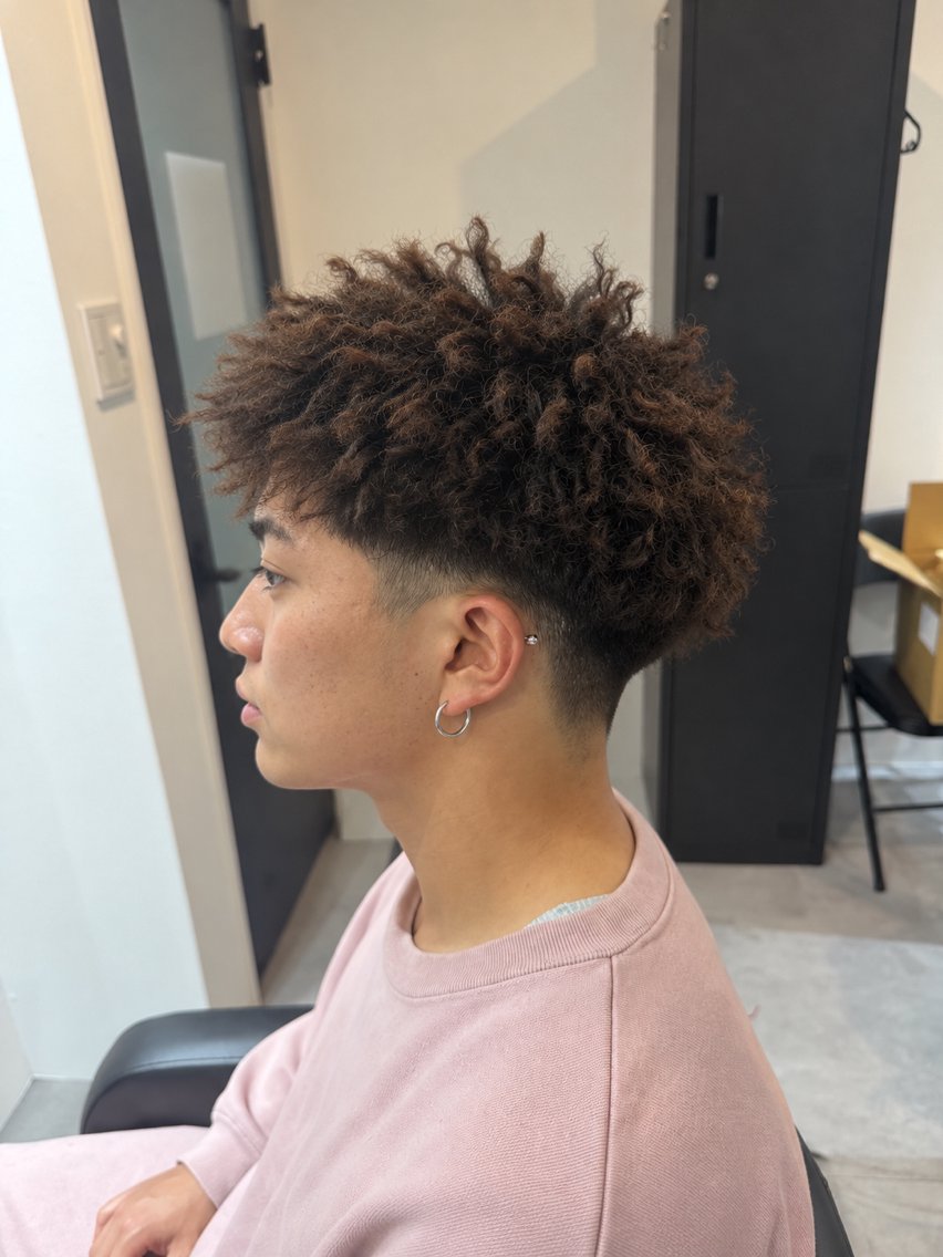 ショート パーマ メンズ 古川 純のヘアスタイル
