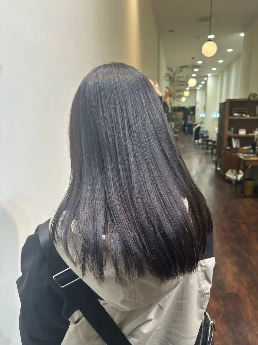 セミロング カラー ヘアカラー トリートメント LOA uraraのヘアスタイル