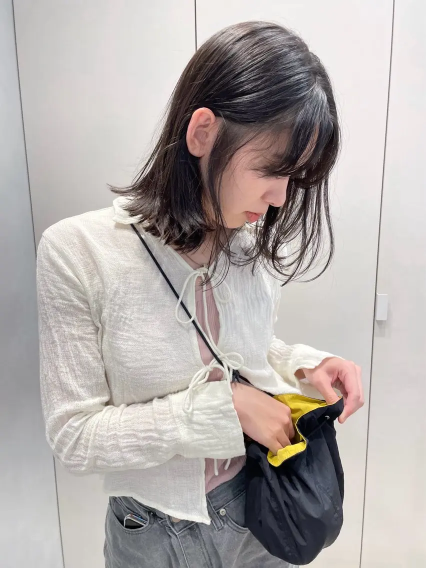 ミディアム 青木 優歩のヘアスタイル