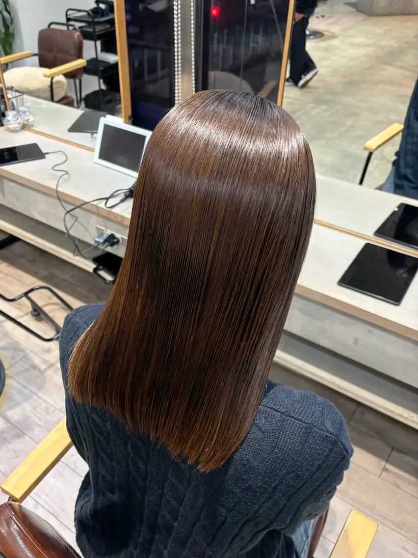 ミディアム 縮毛矯正 箕輪 愛瑚のヘアスタイル
