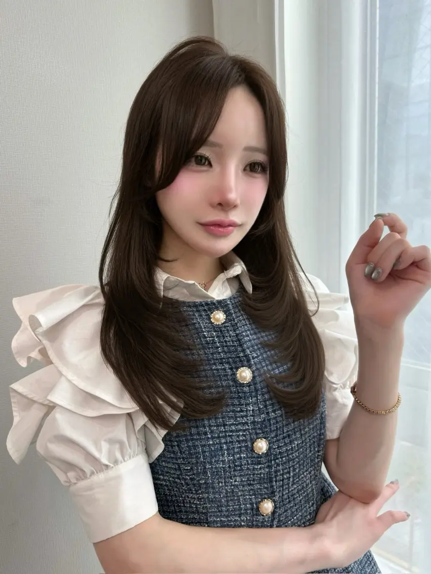 セミロング 韓国風ヘア レイヤーカット カット ヘアカラー 豊嶋 未来のヘアスタイル