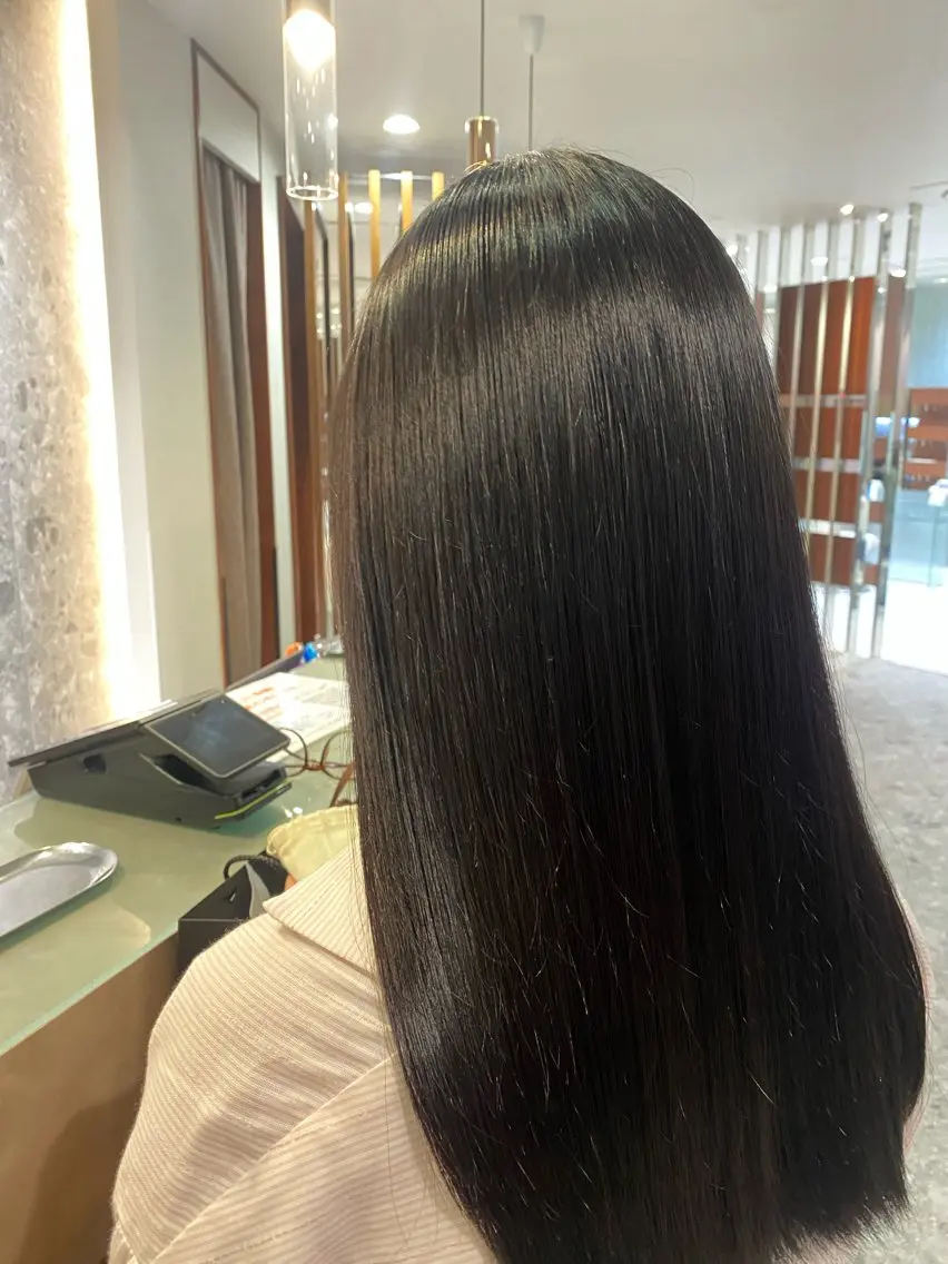 ロング 縮毛矯正 関 真理菜のヘアスタイル