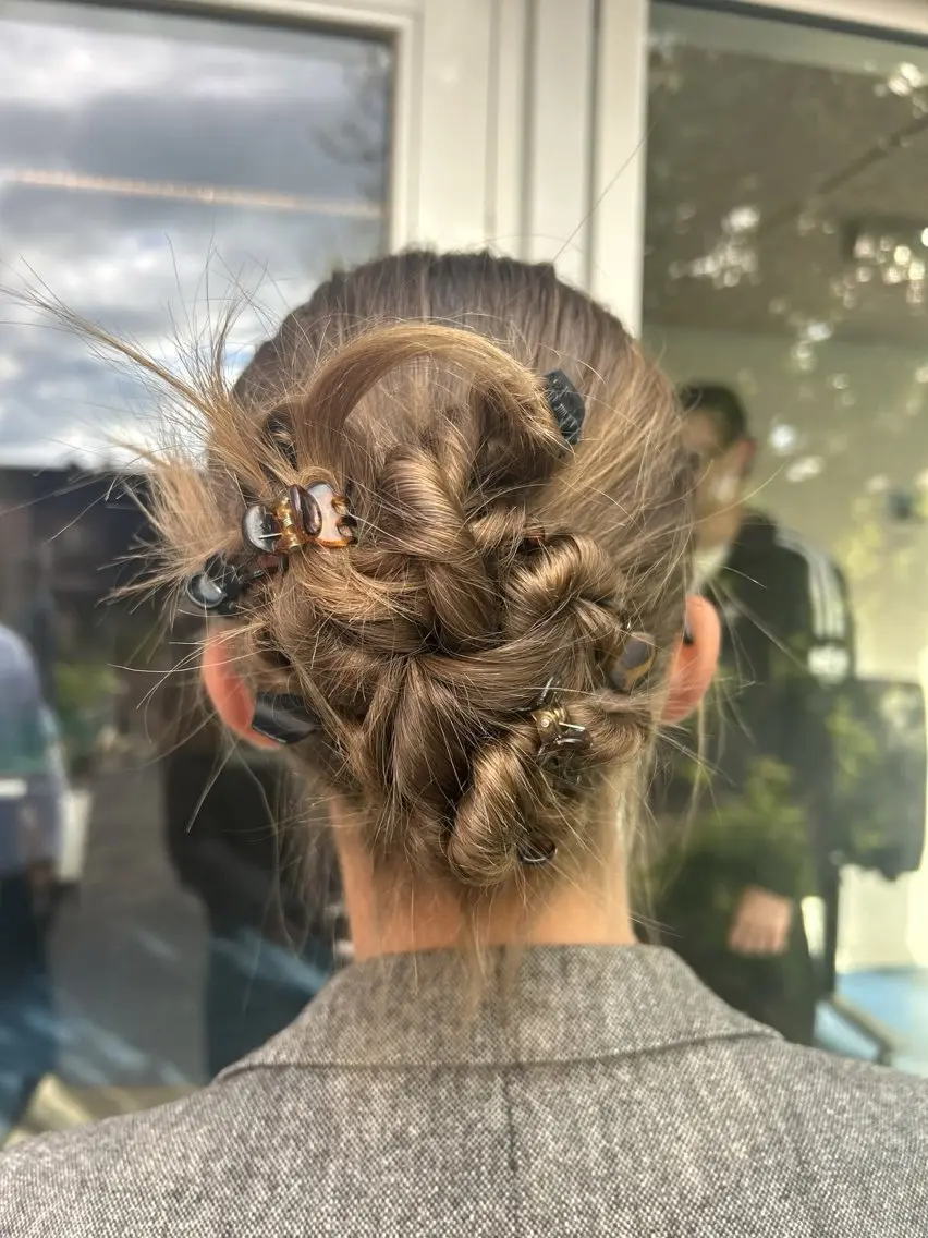 ヘアアレンジ ヘアセット momona english okのヘアスタイル