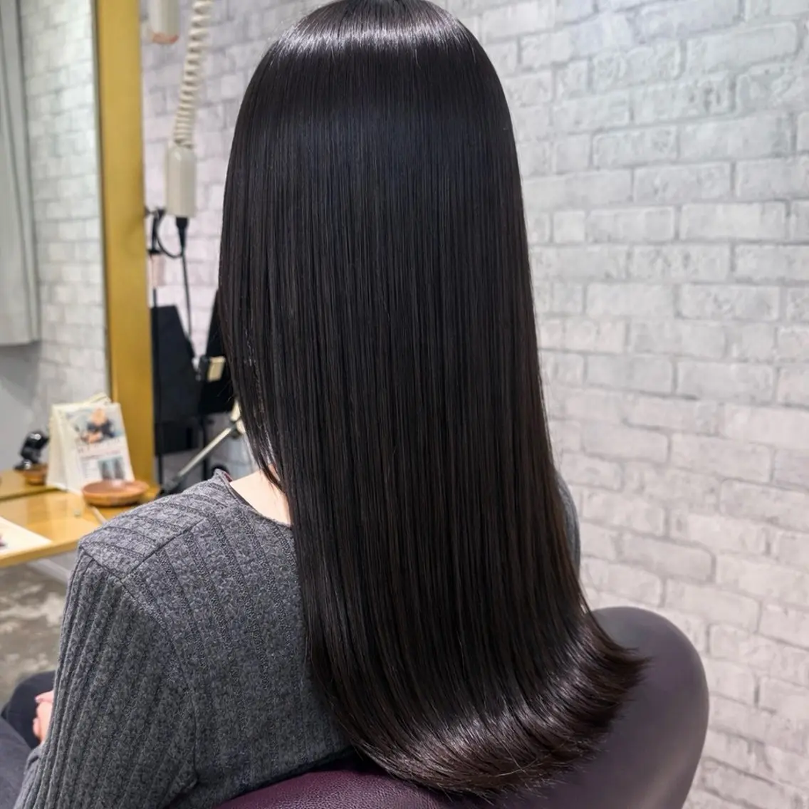 ロング カラー ブルーカラー ブルーグレー ブルーグレージュ グレージュ ヘアカラー トリートメント Saki💛心斎橋 髪質改善/艶カラーのヘアスタイル