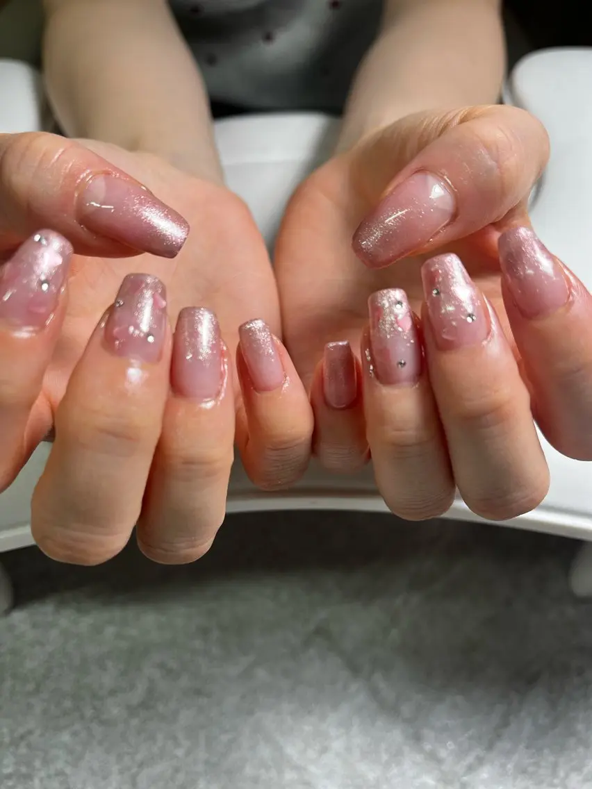 ネイル グラデーション ハート ピンク ハンドネイル Msis  南口店 yukaのネイルデザイン