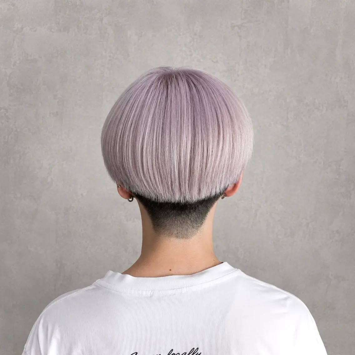 ショート カラー ヘアカラー 🪽透明感🪽ブ リーチ特化✨Ainaのヘアスタイル