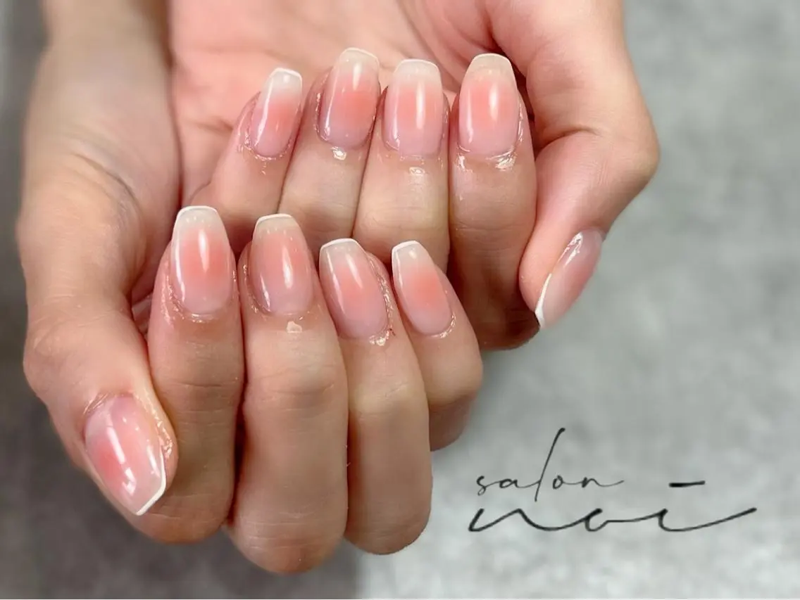 ネイル チークネイル ハンドネイル salon noiのネイルデザイン