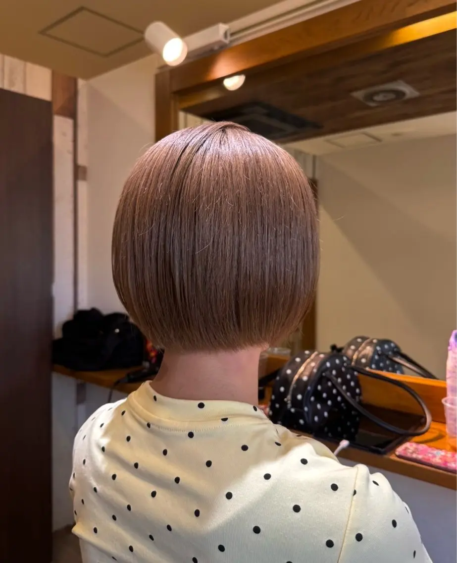 カラー Tie リナのヘアスタイル