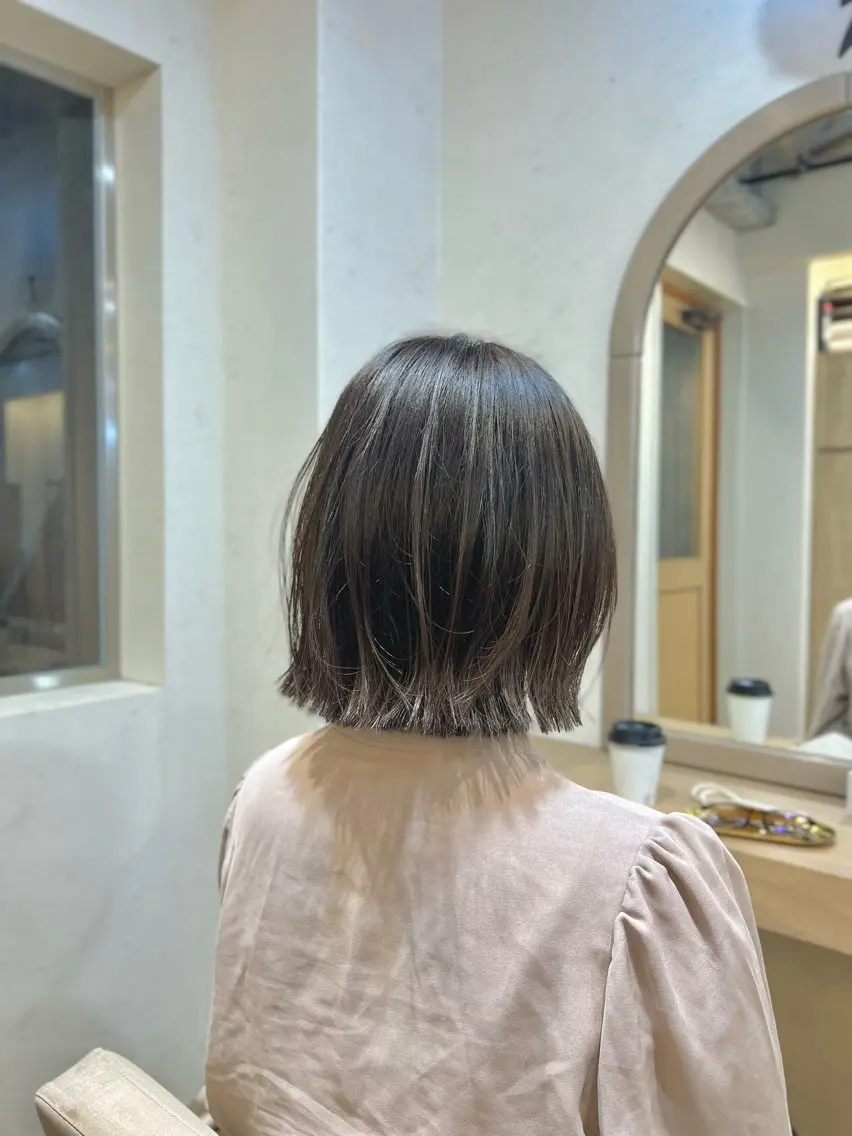 ショート カラー 切りっぱなしボブ ボブ 神戸ボブ✂️ ioe三宮/田 伸佳のヘアスタイル