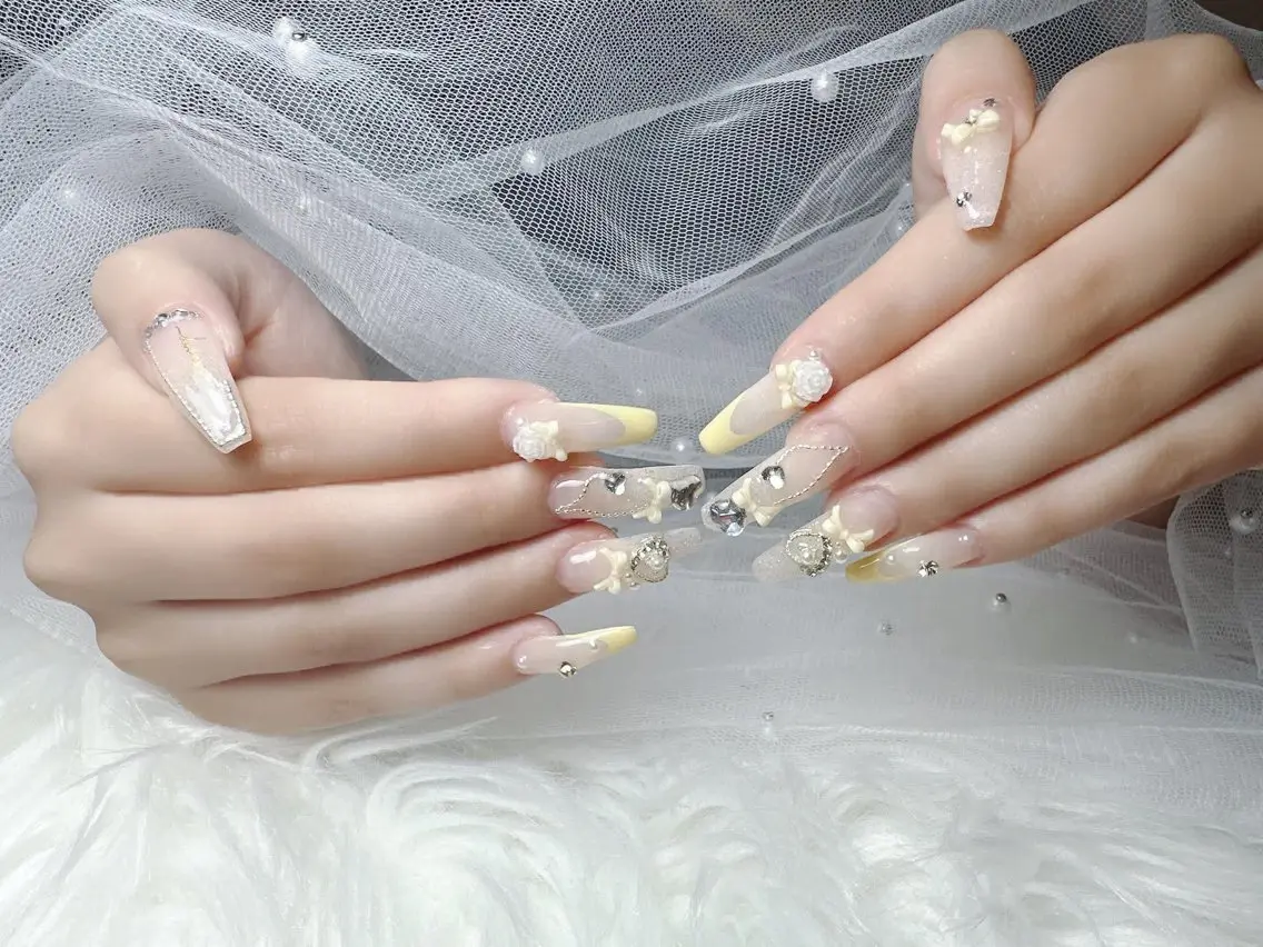 ネイル 韓国ネイル 水色 マグネットネイル ニュアンスネイル オフィスネイル ハンドネイル Hana Rose Nailのネイルデザイン