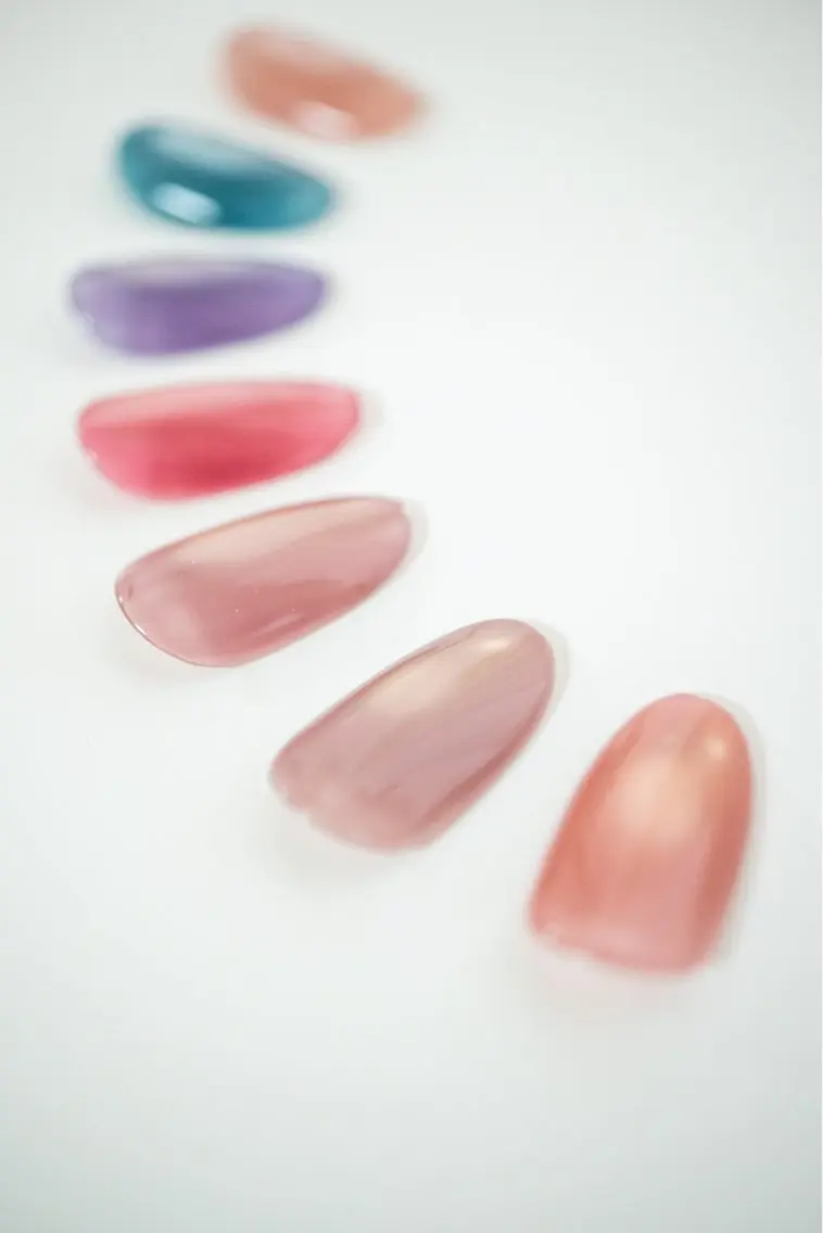 ネイル 氷ネイル・うるうるネイル マグネットネイル nail&aroma mulet.のネイルデザイン