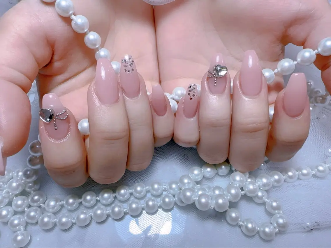 ネイル 長さ出し シンプルネイル ネイルチップ ハンドネイル You&Me Miyuのネイルデザイン